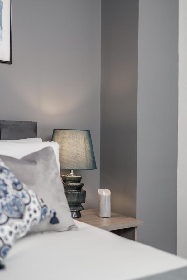 Cosy 4-Bedroom Apartment Next To Borough Londres Exterior foto